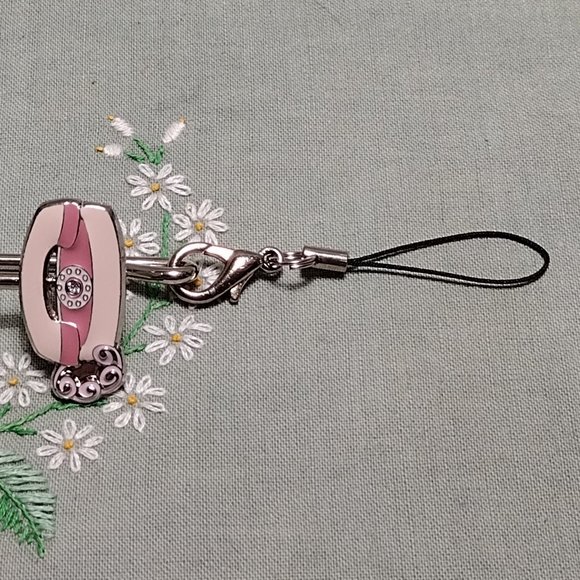 Pink Telephone Key Finder - Picture 3 of 5